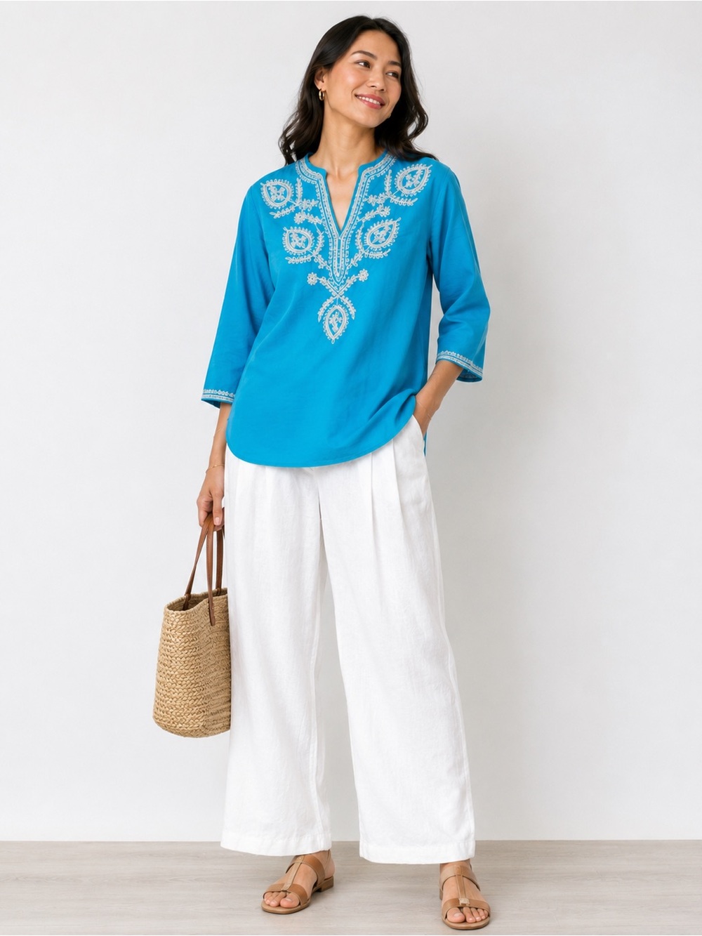 Chico's‎ 100% cotton Turquoise Embroidered Tunic L